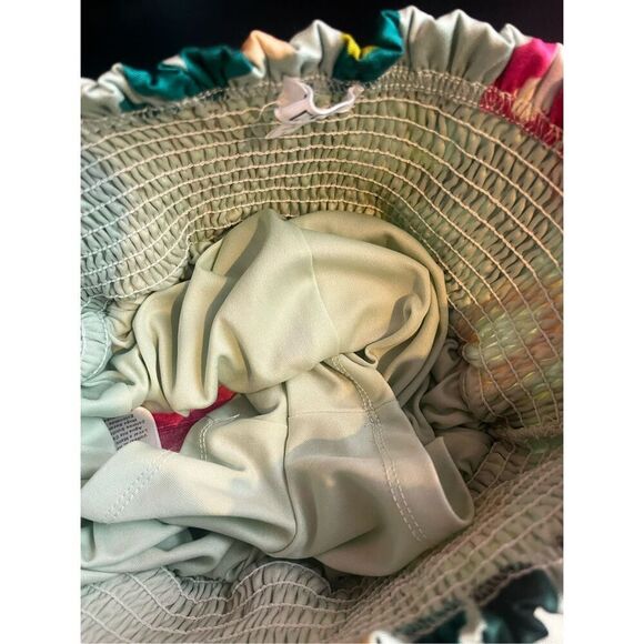 TCEC floral ruched waist shorts size S - Picture 4 of 4